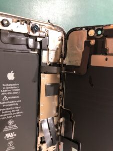 iPhoneiバッテリー消耗秋葉原