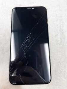 iPhone11pro 液晶　交換　修理　大阪本町