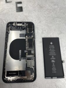 iPhone11　バッテリー　交換　修理　大阪本町