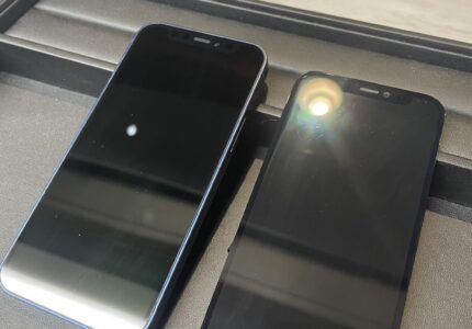 iPhone12mini　液晶　交換　修理　大阪本町